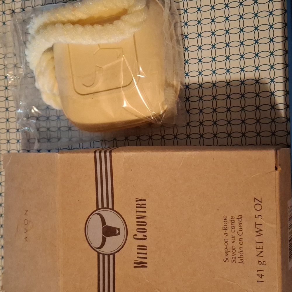 Avon Wild Country Cream Soap on a Rope Sealed